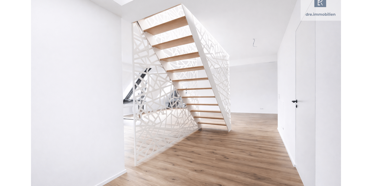 Etagenwohnung Köln Innenstadt - 2 Zimmer, 111 m&sup2;, 2.190&euro; | Angebot:25375763