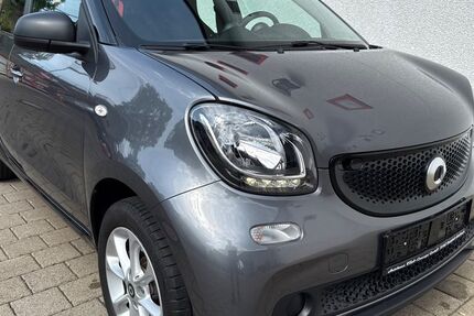 Smart ForFour 55.517 km 10.990 &euro; Bergisch Gladbach 51467