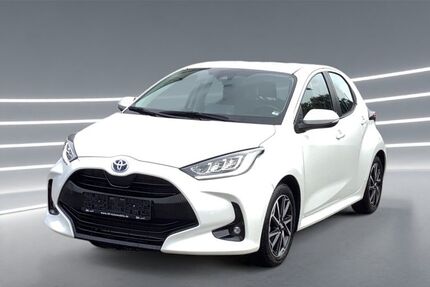 Toyota Yaris 11.508 km 19.590 &euro; Köln 51149