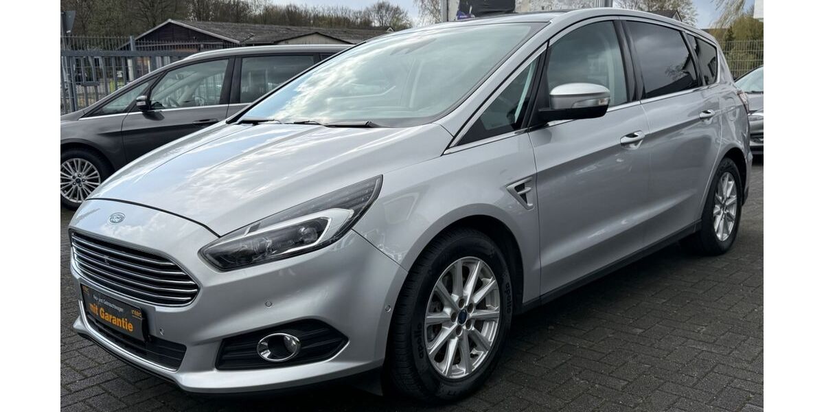 Ford S-Max 202.000 km 10.800 &euro; Bergisch Gladbach 51469