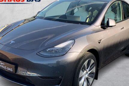 Tesla Model Y 66.472 km 31.550 &euro; Kaarst 41564