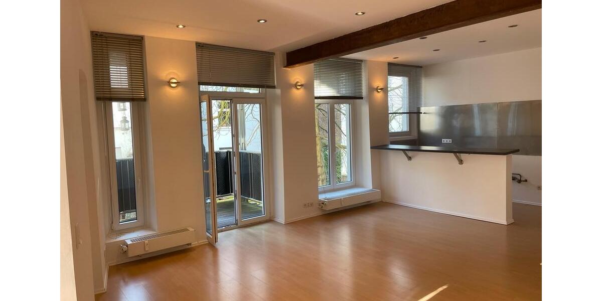 Etagenwohnung Solingen Central - 2 Zimmer, 63 m&sup2;, 198.000&euro; | Angebot:24877517