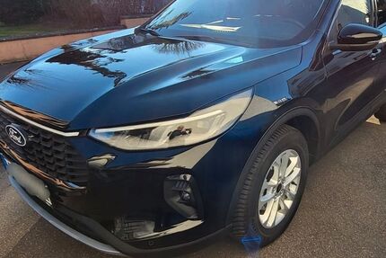 Ford Kuga 11.000 km 27.000 &euro; Koeln 50733
