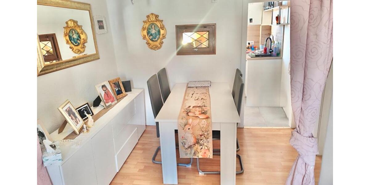 Dachgeschoßwohnung Solingen Wald - 2 Zimmer, 55 m&sup2;, 720&euro; | Angebot:26663996