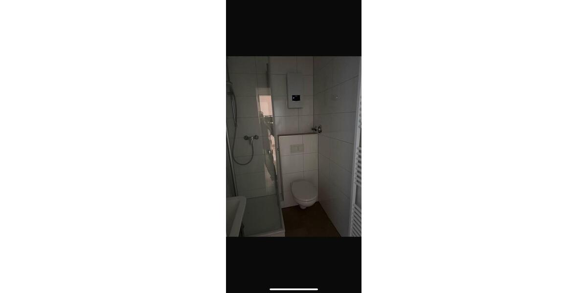 Erdgeschoßwohnung Solingen Wald - 2 Zimmer, 34 m&sup2;, 450&euro; | Angebot:26609182