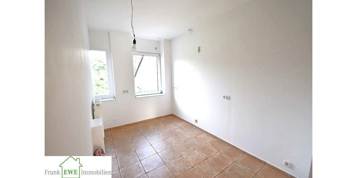 Etagenwohnung Düsseldorf / Eller Eller - 3 Zimmer, 82 m&sup2;, 264.000&euro; | Angebot:25821457