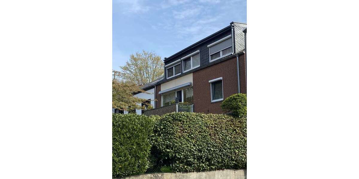 Etagenwohnung Köln Kalk - 2 Zimmer, 65 m&sup2;, 700&euro; | Angebot:25986430