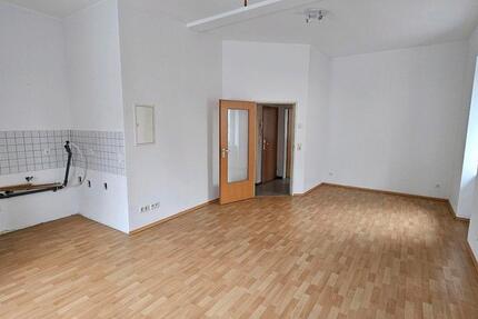 Wohnung Remscheid Lüttringhausen - 2 Zimmer, 52 m&sup2;, 520&euro; | Angebot:26635304