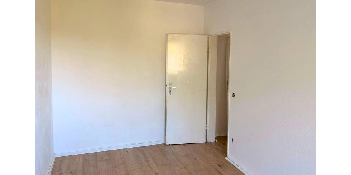 Etagenwohnung Solingen Wald - 4 Zimmer, 99 m&sup2;, 674&euro; | Angebot:26560269