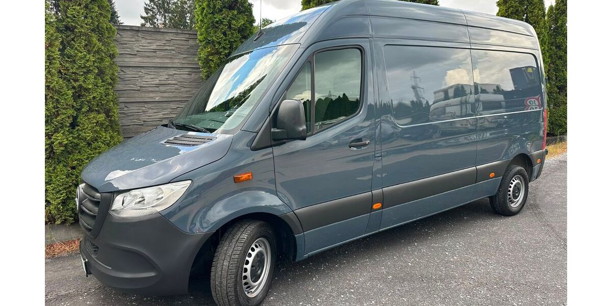 Mercedes-Benz Sprinter 77.499 km 22.900 &euro; Hilden 40721