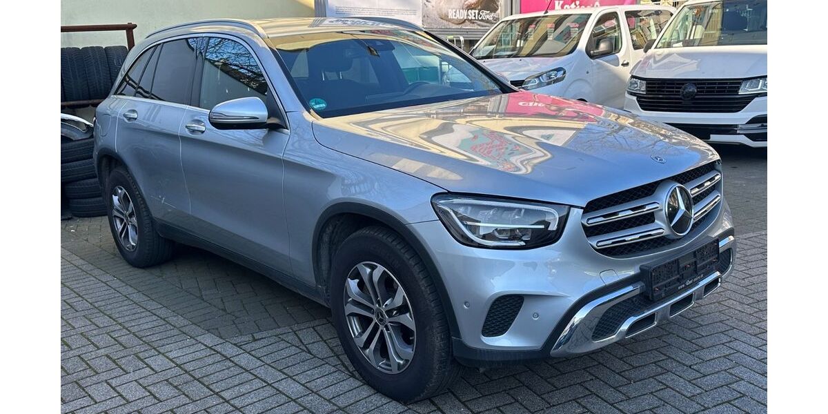 Mercedes-Benz GLC 220 88.000 km 28.500 &euro; Köln 51067