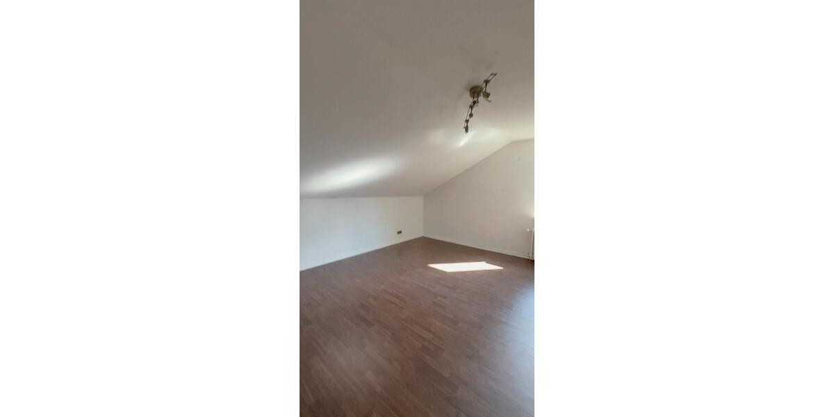 Etagenwohnung Remscheid Reinshagen - 3 Zimmer, 70 m&sup2;, 600&euro; | Angebot:26682997