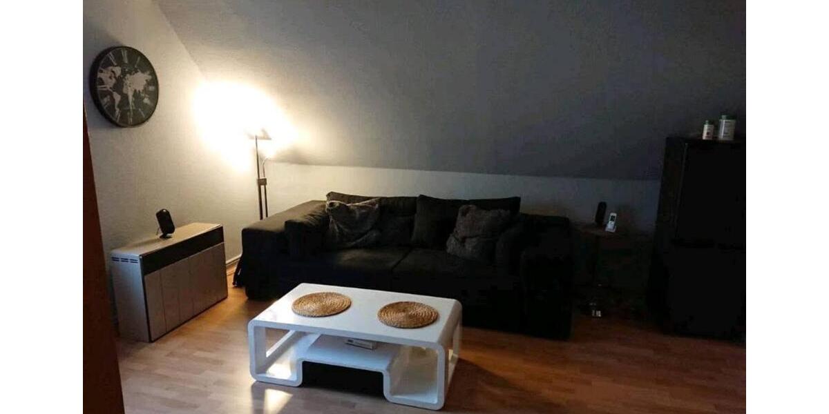 Dachgeschoßwohnung Wermelskirchen - 3.5 Zimmer, 60 m&sup2;, 129.500&euro; | Angebot:25887273