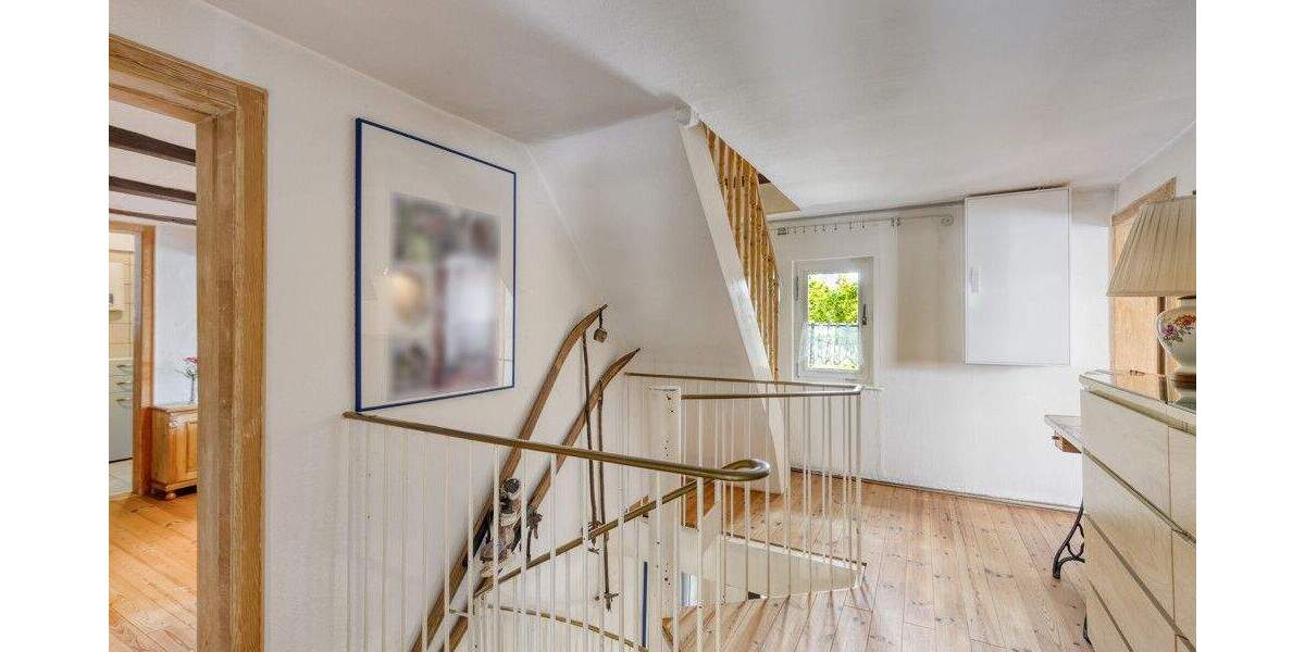 Bergisches Fachwerkhaus mit kleinen Schönheitsfehlern sucht neue Eigentümer - Einfamilienhaus Leverkusen Bergisch Neukirchen | Angebot:25319174