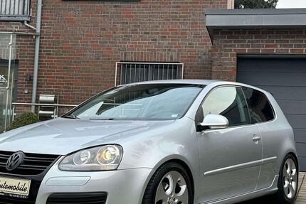 VW Golf 200.000 km 4.850 &euro; Solingen 42651