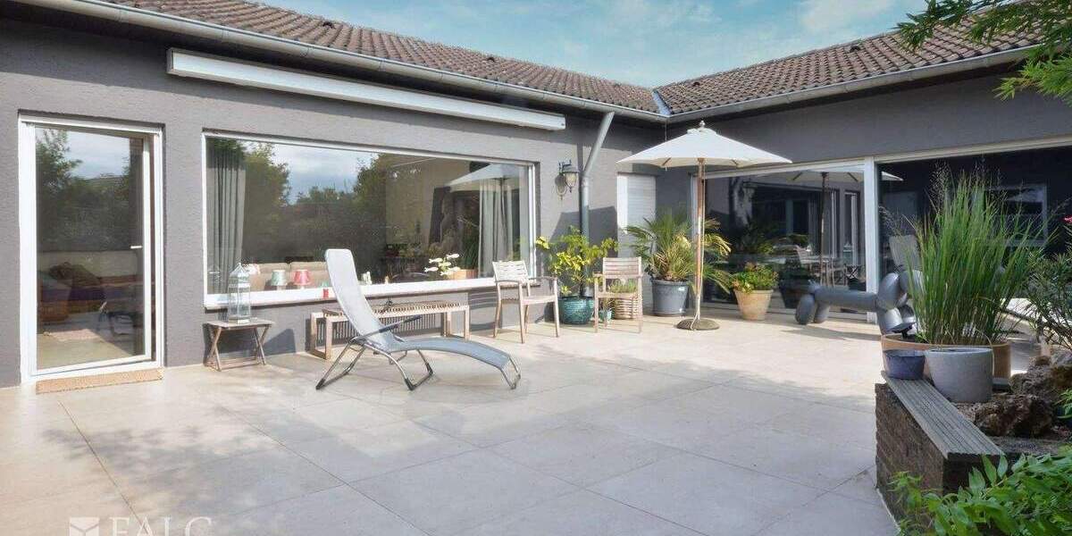 Einfamilienhaus Pulheim - 6 Zimmer, 235 m&sup2;, 699.000&euro; | Angebot:25743071