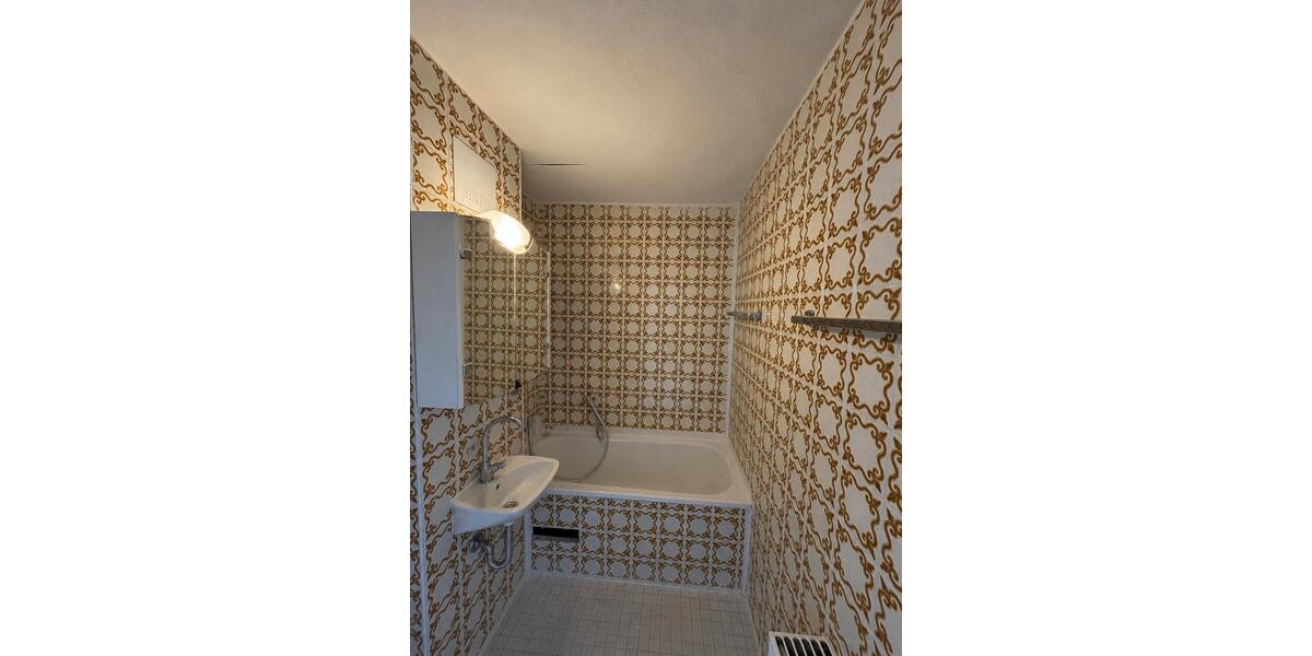 Etagenwohnung Köln Rodenkirchen - 2 Zimmer, 51 m&sup2;, 1.260&euro; | Angebot:26688562