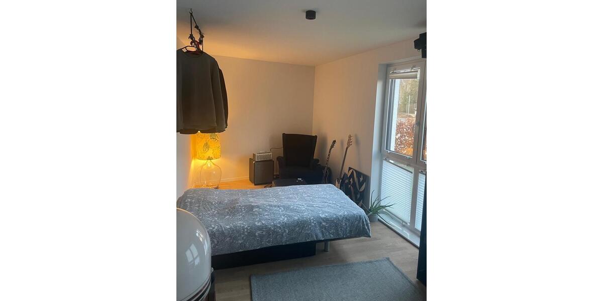 Etagenwohnung Bergisch Gladbach Gronau - 3 Zimmer, 89 m&sup2;, 650&euro; | Angebot:24831837