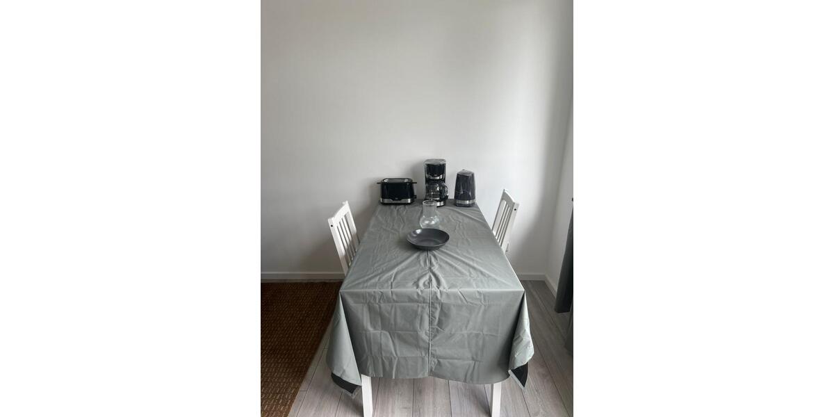 Etagenwohnung Köln Rodenkirchen - 1.5 Zimmer, 27 m&sup2;, 690&euro; | Angebot:23744615