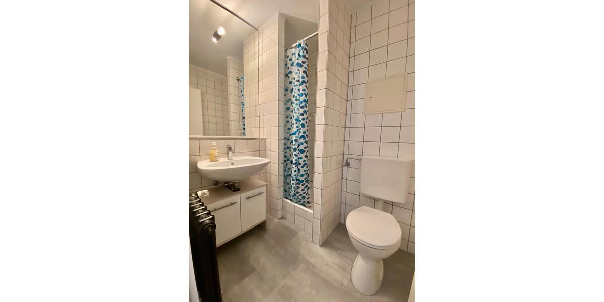 Etagenwohnung Köln Lindenthal - 1 Zimmer, 23 m&sup2;, 800&euro; | Angebot:26698750