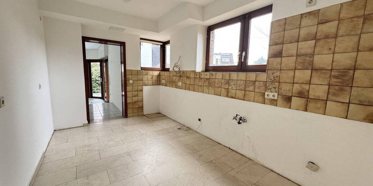 Etagenwohnung Bergisch Gladbach Schildgen - 3 Zimmer, 109 m&sup2;, 1.450&euro; | Angebot:26037052