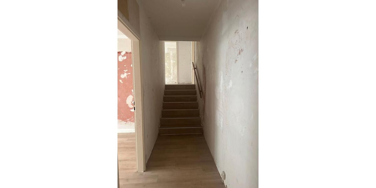 Erdgeschoßwohnung Remscheid Reinshagen - 4 Zimmer, 81 m&sup2;, 447&euro; | Angebot:26660198