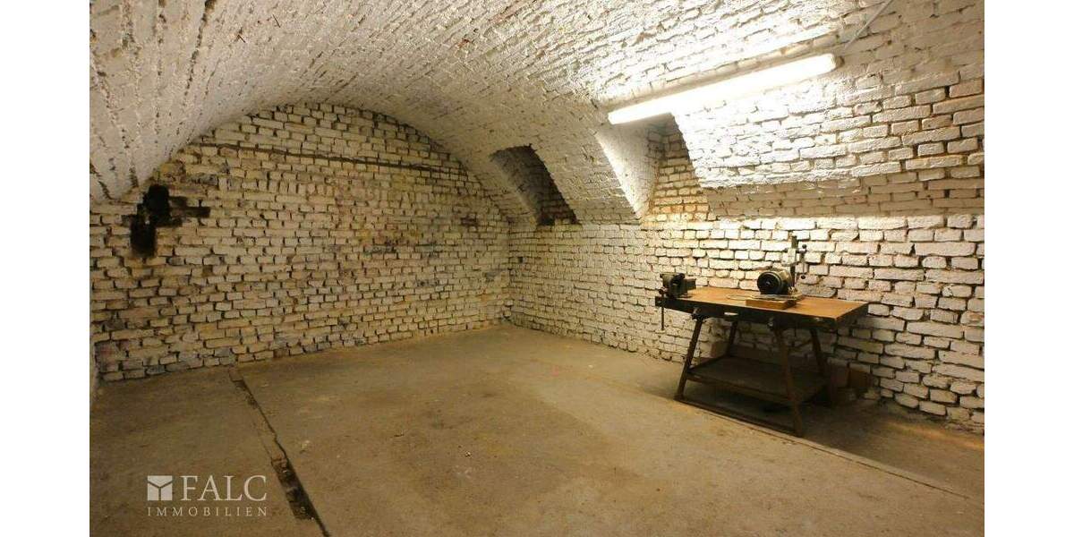 Mehrfamilienhaus, Wohnhaus Köln Ehrenfeld - 3 Zimmer, 919 m&sup2;, 2.475.000&euro; | Angebot:25743060