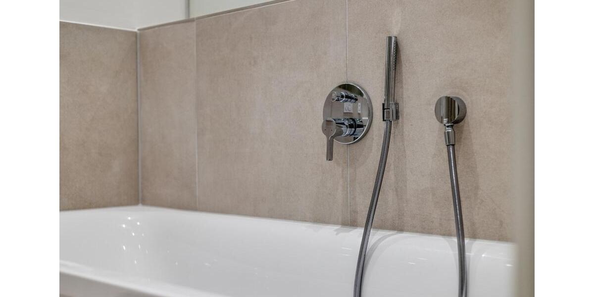 Etagenwohnung Düsseldorf Heerdt - 4 Zimmer, 102 m&sup2;, 2.754&euro; | Angebot:26503883