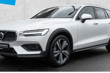 Volvo V60 Cross Country 31.242 km 43.750 &euro; Düsseldorf 40474