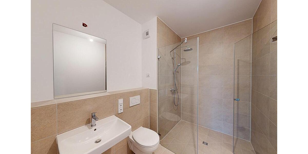 Etagenwohnung Düsseldorf Heerdt - 3 Zimmer, 93 m&sup2;, 1.486&euro; | Angebot:25917216