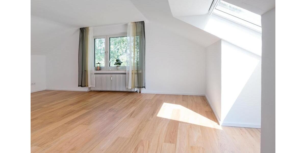 Dachgeschoßwohnung Solingen Höhscheid - 1 Zimmer, 39 m&sup2;, 530&euro; | Angebot:26606043