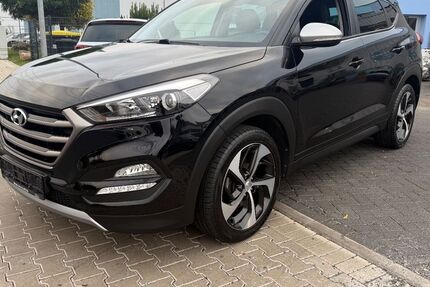 Hyundai TUCSON 149.000 km 14.000 &euro; brühl 50321