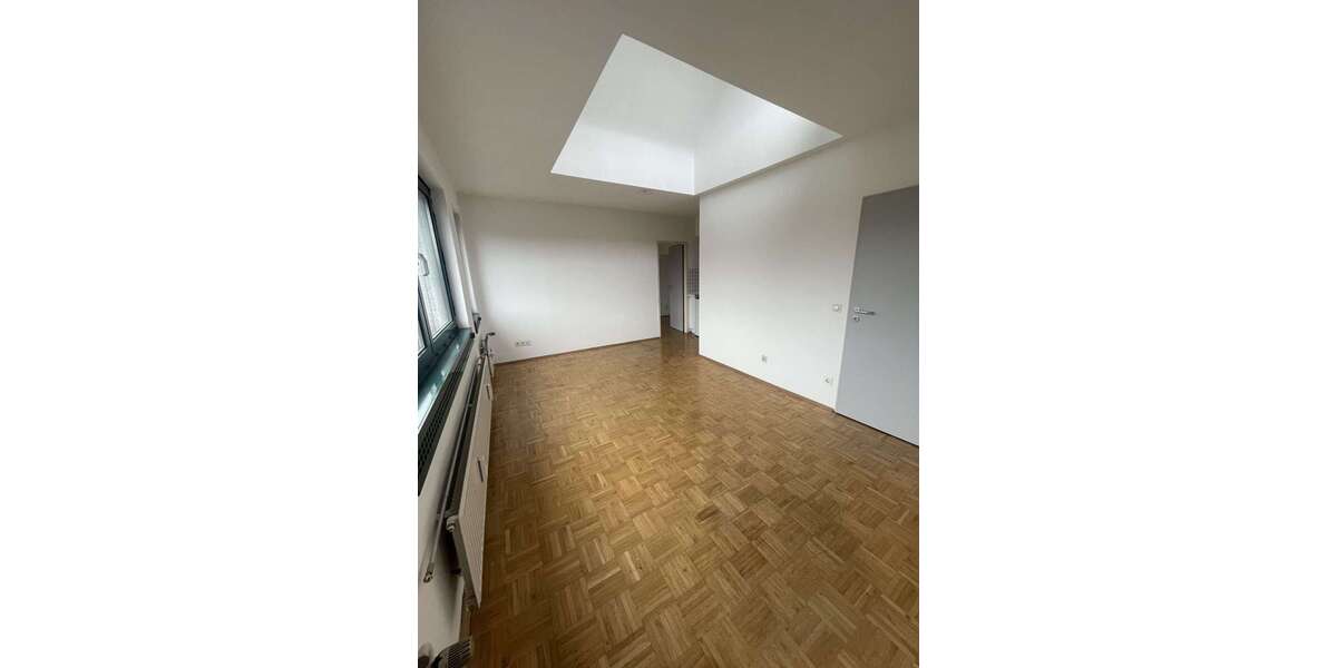 Etagenwohnung Köln Lindenthal - 2 Zimmer, 38 m&sup2;, 620&euro; | Angebot:26083068