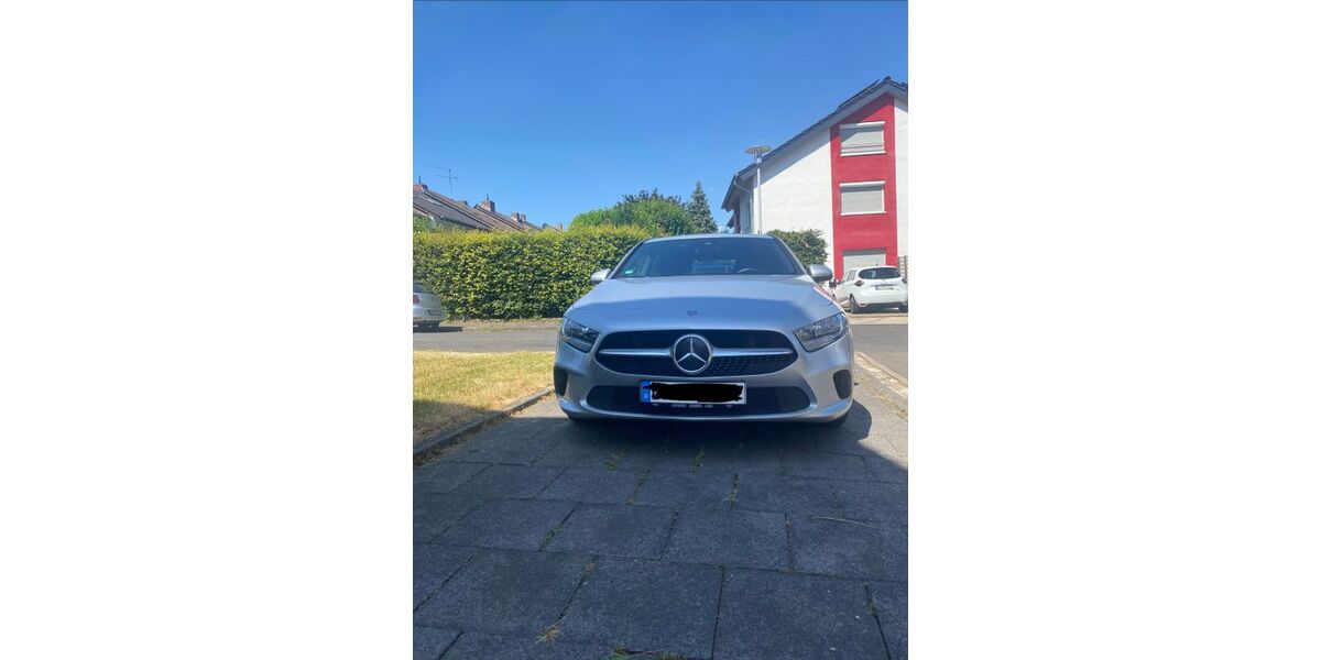 Mercedes-Benz A 200 125.000 km 17.300 &euro; Brühl 50321