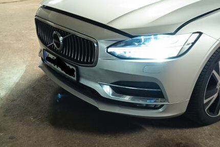 Volvo S90 175.500 km 22.500 &euro; Köln 51109