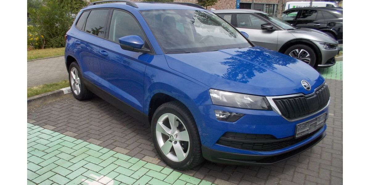 Skoda Karoq 299.000 km 9.200 &euro; Düsseldorf 40233