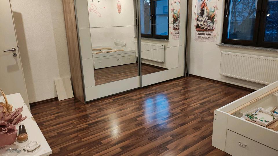 Einfamilienhaus Remscheid - 8 Zimmer, 250 m&sup2;, 360.000&euro; | Angebot:25660274