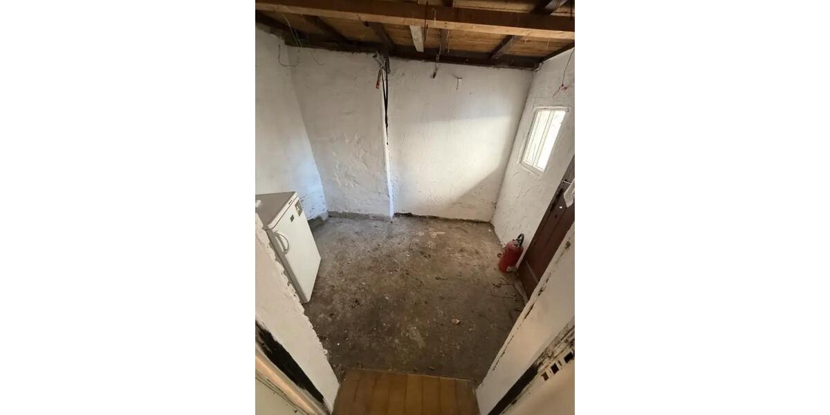 Einfamilienhaus Köln Nippes - 3 Zimmer, 65 m&sup2;, 1.300&euro; | Angebot:25636950