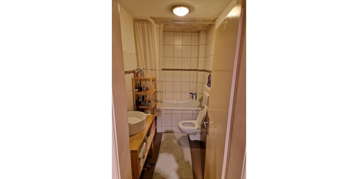 Erdgeschoßwohnung Solingen Central - 4 Zimmer, 83 m&sup2;, 229.000&euro; | Angebot:26710915