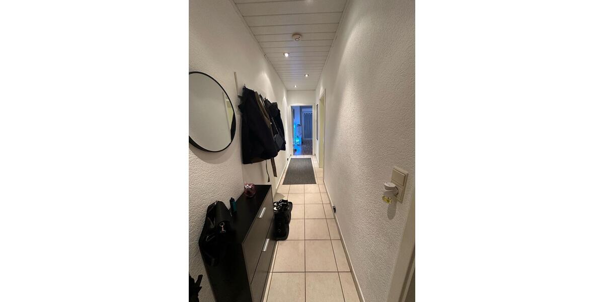 Hochparterre Solingen - 2 Zimmer, 58 m&sup2;, 165.000&euro; | Angebot:20358458