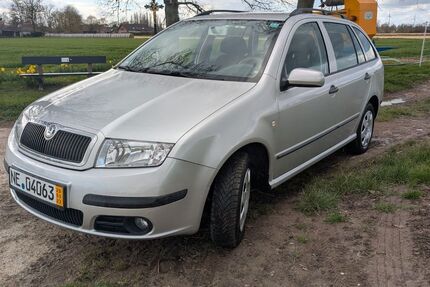 Skoda Fabia 195.000 km 1.300 &euro; Grevenbroich 41516