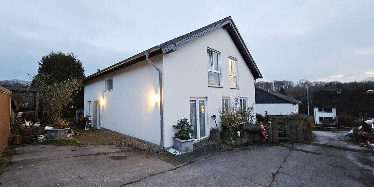 Mehrfamilienhaus, Wohnhaus Burscheid / Heddinghofen Burscheid - 2 Zimmer, 445 m&sup2;, 649.000&euro; | Angebot:25679033
