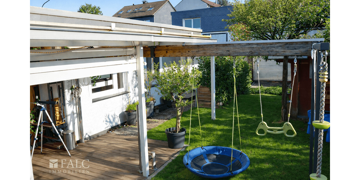 Bungalow Wermelskirchen - 4 Zimmer, 118 m&sup2;, 395.000&euro; | Angebot:25696532