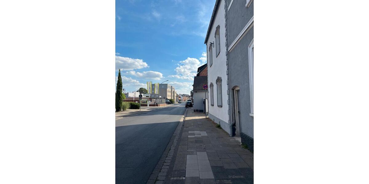 Mehrfamilienhaus, Wohnhaus Grevenbroich Hemmerden - 9 Zimmer, 200 m&sup2;, 395.000&euro; | Angebot:26993058