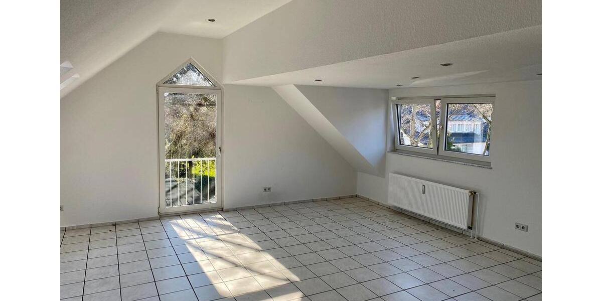 Dachgeschoßwohnung Köln Rodenkirchen - 2 Zimmer, 68 m&sup2;, 950&euro; | Angebot:26005619