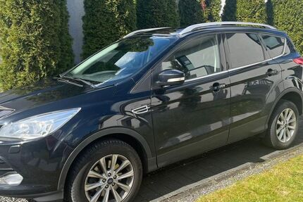 Ford Kuga 220.300 km 10.990 &euro; Köln 50859