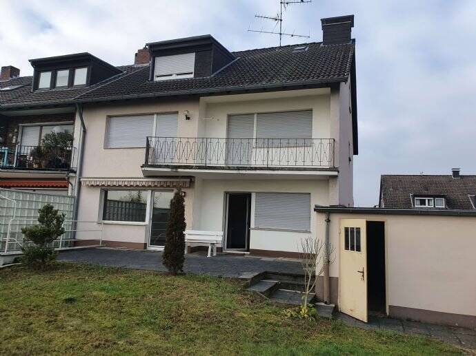 Mehrfamilienhaus, Wohnhaus Köln Zündorf - 8 Zimmer, 200 m&sup2;, 1.200.000&euro; | Angebot:25703089