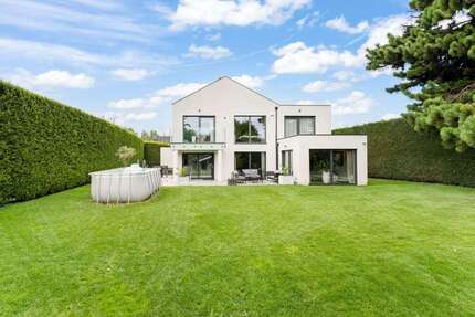 Haus Köln Heimersdorf - 6 Zimmer, 200 m&sup2;, 1.495.000&euro; | Angebot:27034213