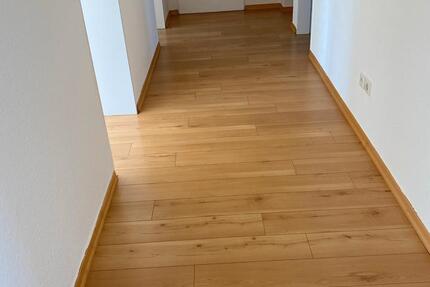 Wohnung Remscheid Lüttringhausen - 3 Zimmer, 100 m&sup2;, 700&euro; | Angebot:26644916