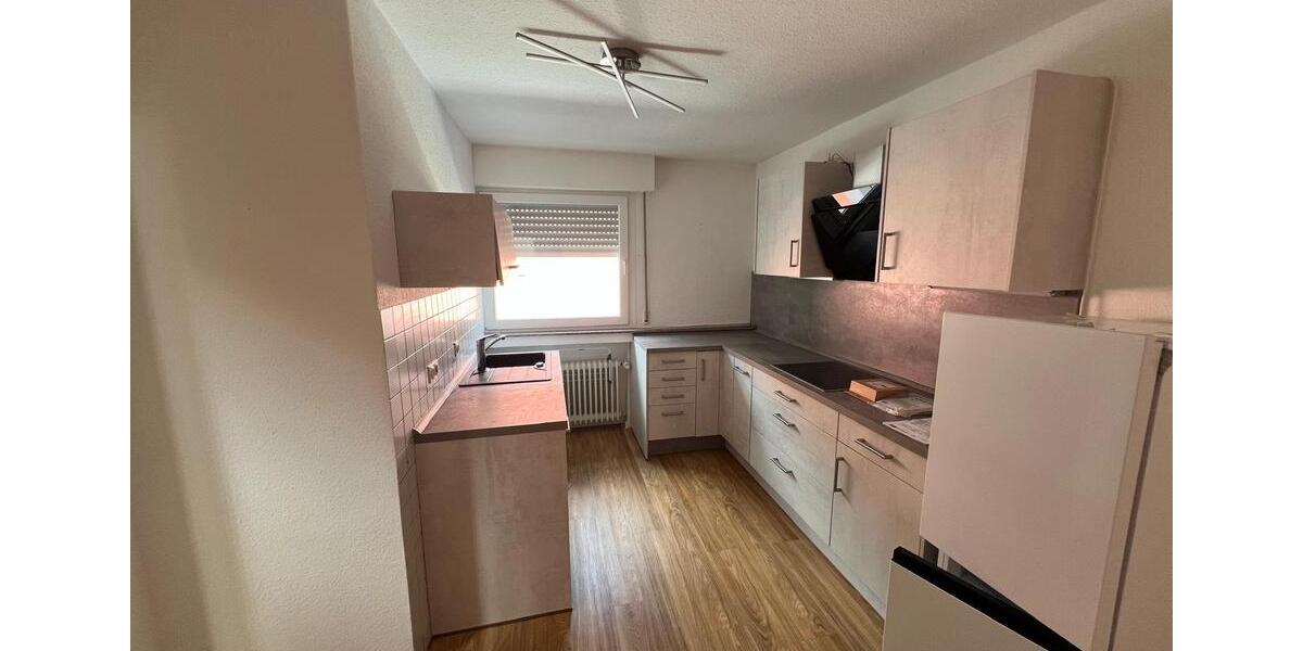 Etagenwohnung Leverkusen Schlebusch - 3 Zimmer, 123 m&sup2;, 1.400&euro; | Angebot:25961268